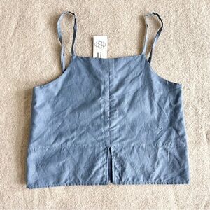 NWT Hackwith Design House Split Hem Cropped Tank in blue